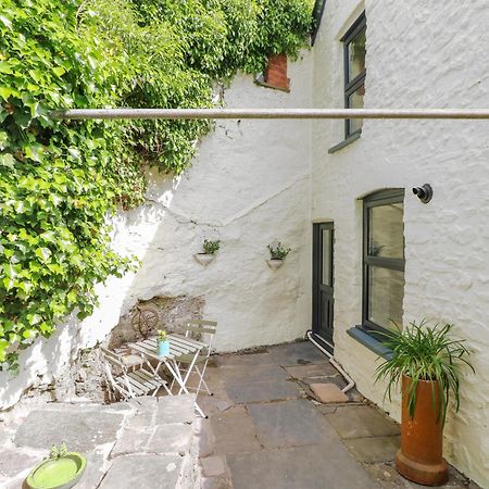 Suffolk House Βίλα Narberth Εξωτερικό φωτογραφία